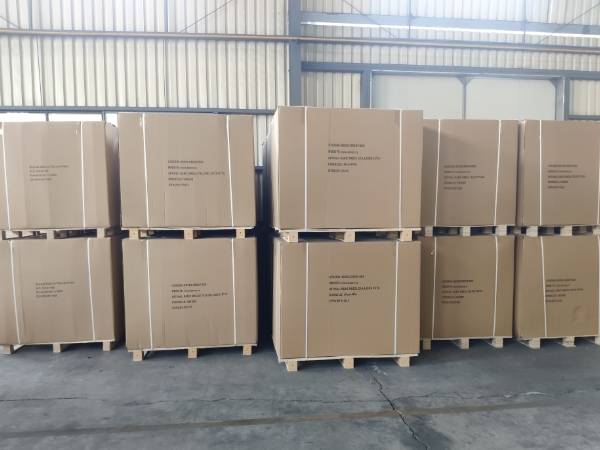 Fiberglass mesh in carton and pallet packing